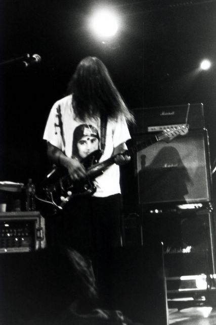 dino_jr_j_mascis.jpg