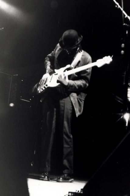 eels_tommy_walter.jpg